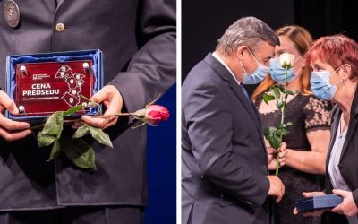 Šintavčanka Zita Csemezová získala Cenu predsedu Trnavského samosprávneho kraja za pôsobenie v prvej línii boja proti šíreniu ochorenia COVID-19