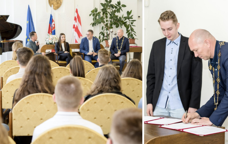 Primátor Ondrej Kurbel podpísal významné memorandum o spolupráci s mládežníckym parlamentom Nová Sereď