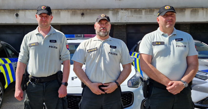 Policajti zo Serede pomohli mužovi v núdzi. Bez ich zákroku mohla situácia skončiť fatálne